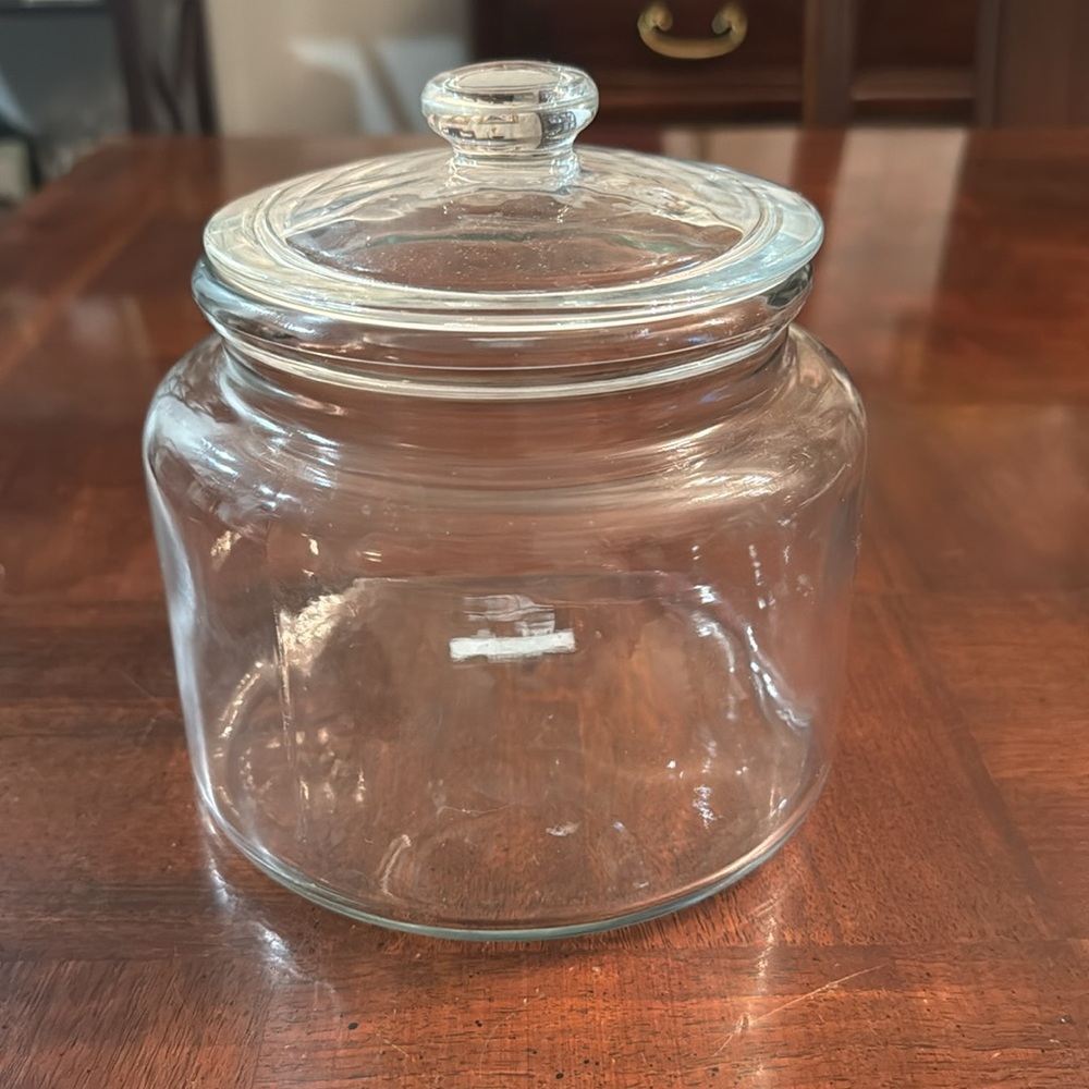 48 oz. Pier 1 Glass Canister Jar with Lid Food Candy Storage